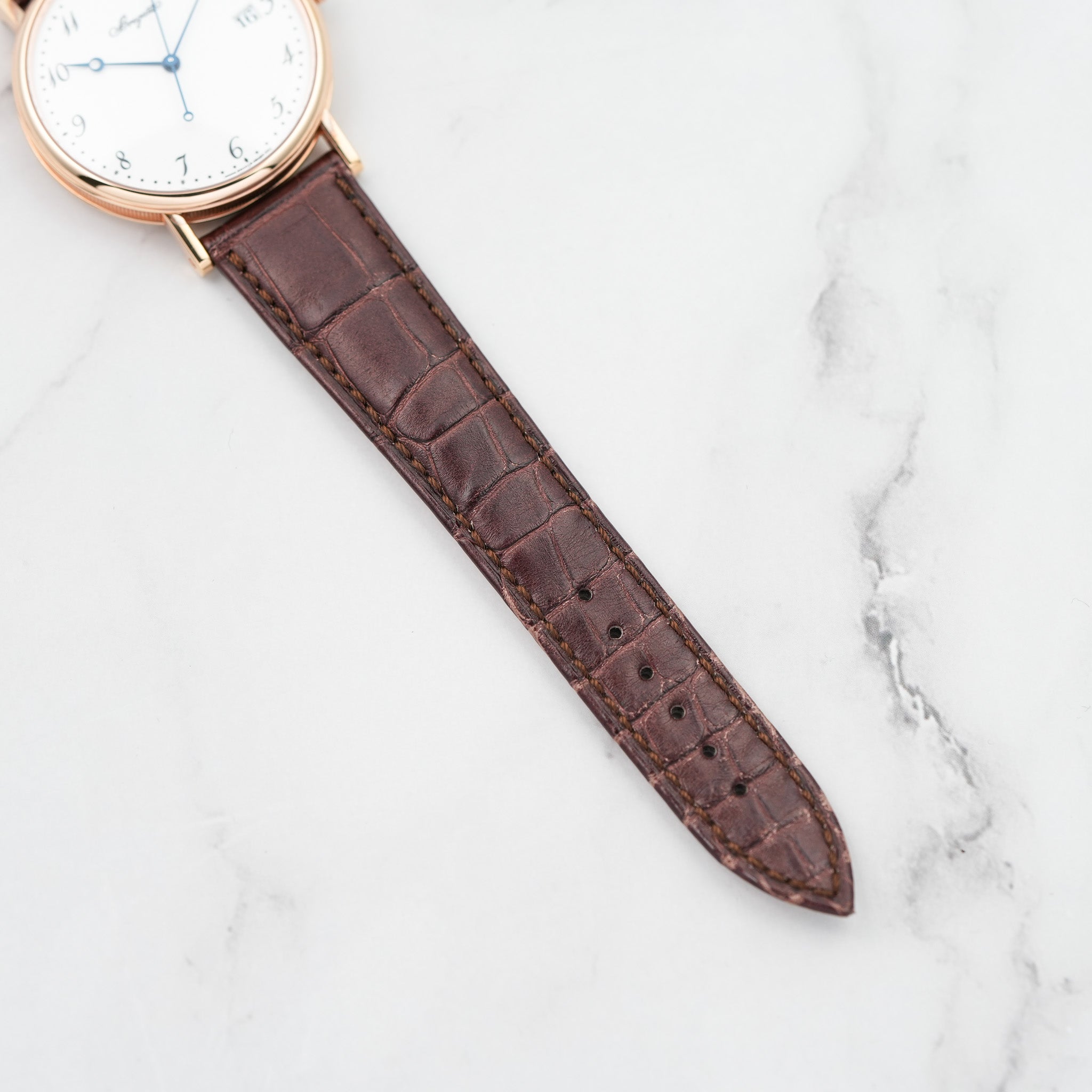 Bottom strap view Breguet Classique 5177