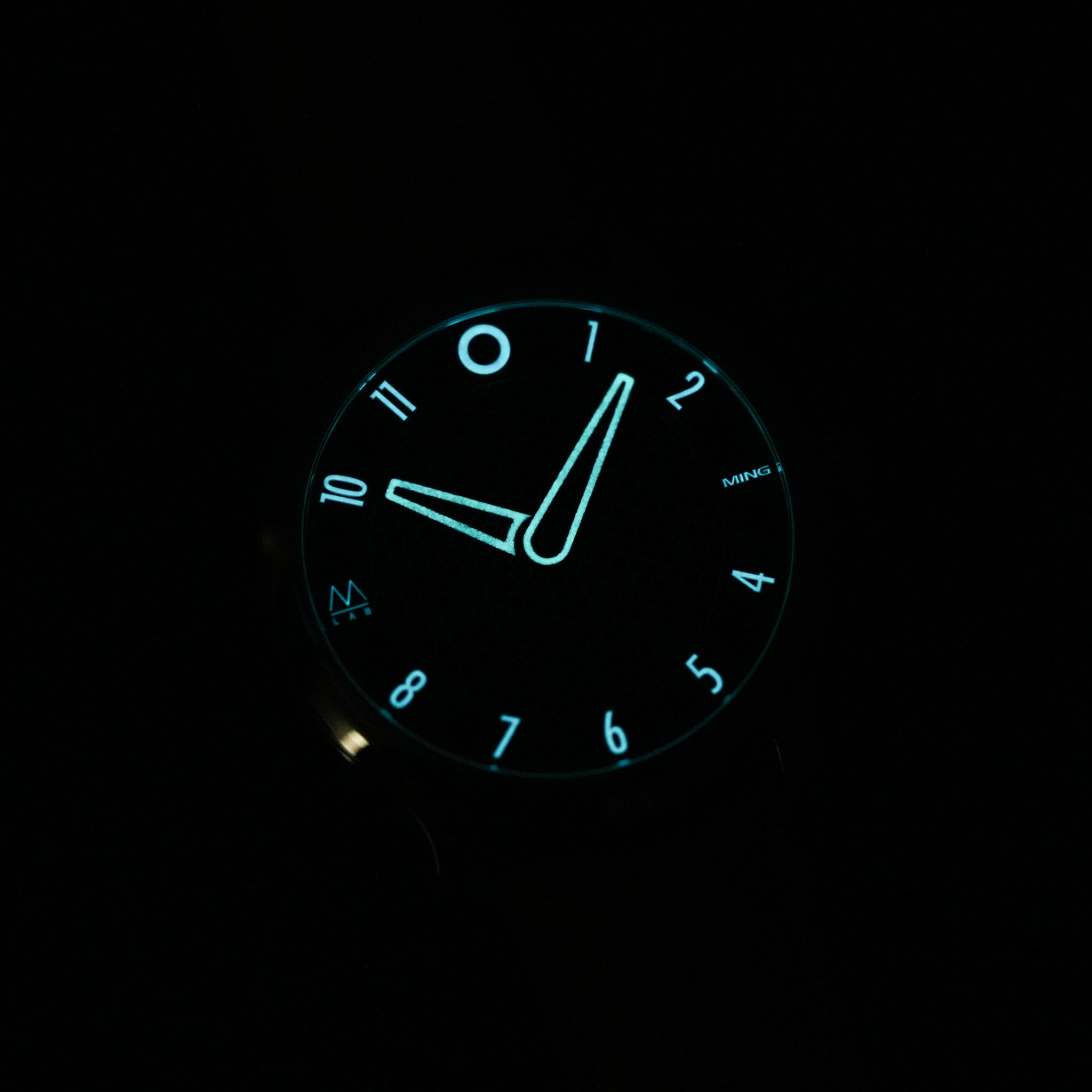 2023 Ming x Massena Lab Black 17.09 dial shot lume