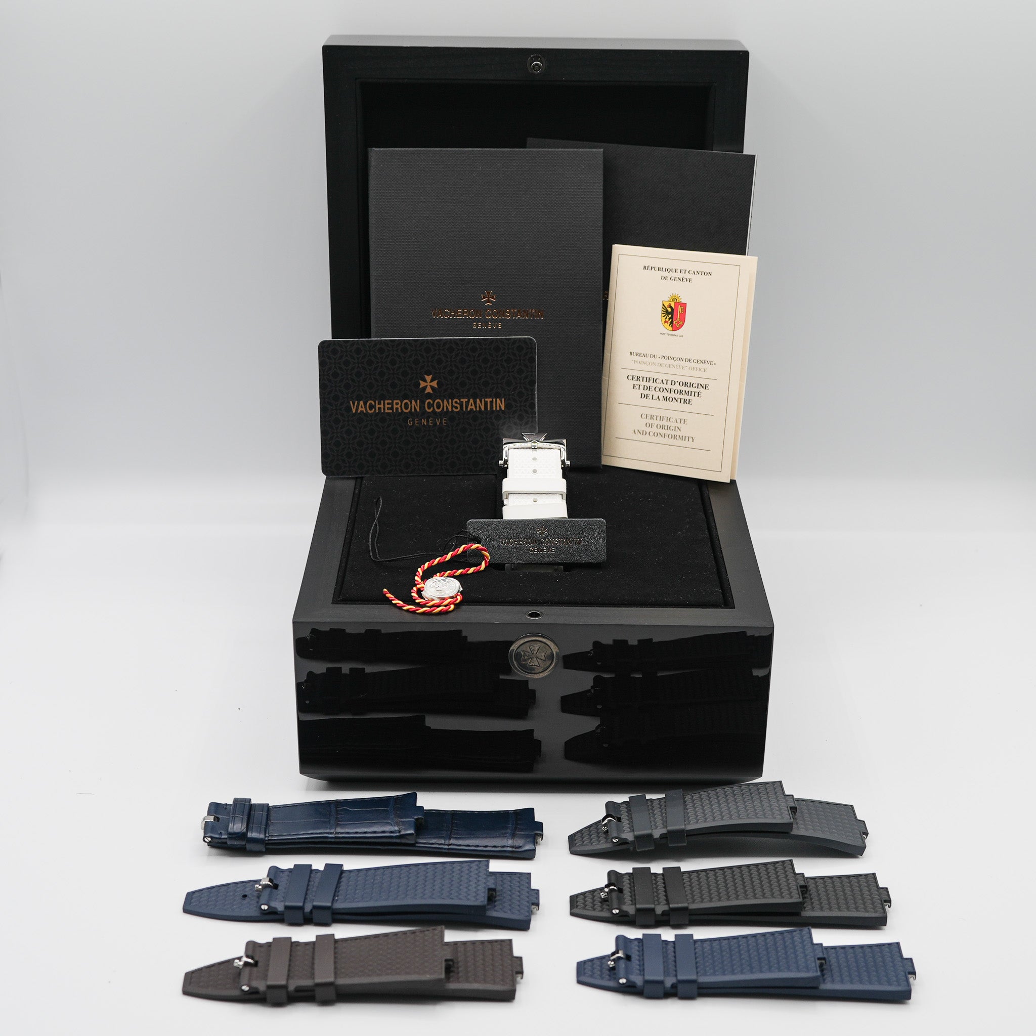 Vacheron Constantin Overseas 41mm Date Blue Full Set box with straps