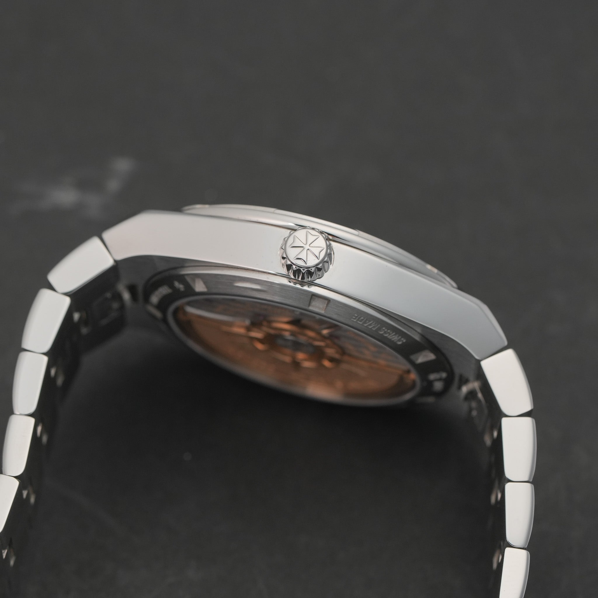 Vacheron Constantin Overseas 41mm Date Blue Full Set crown