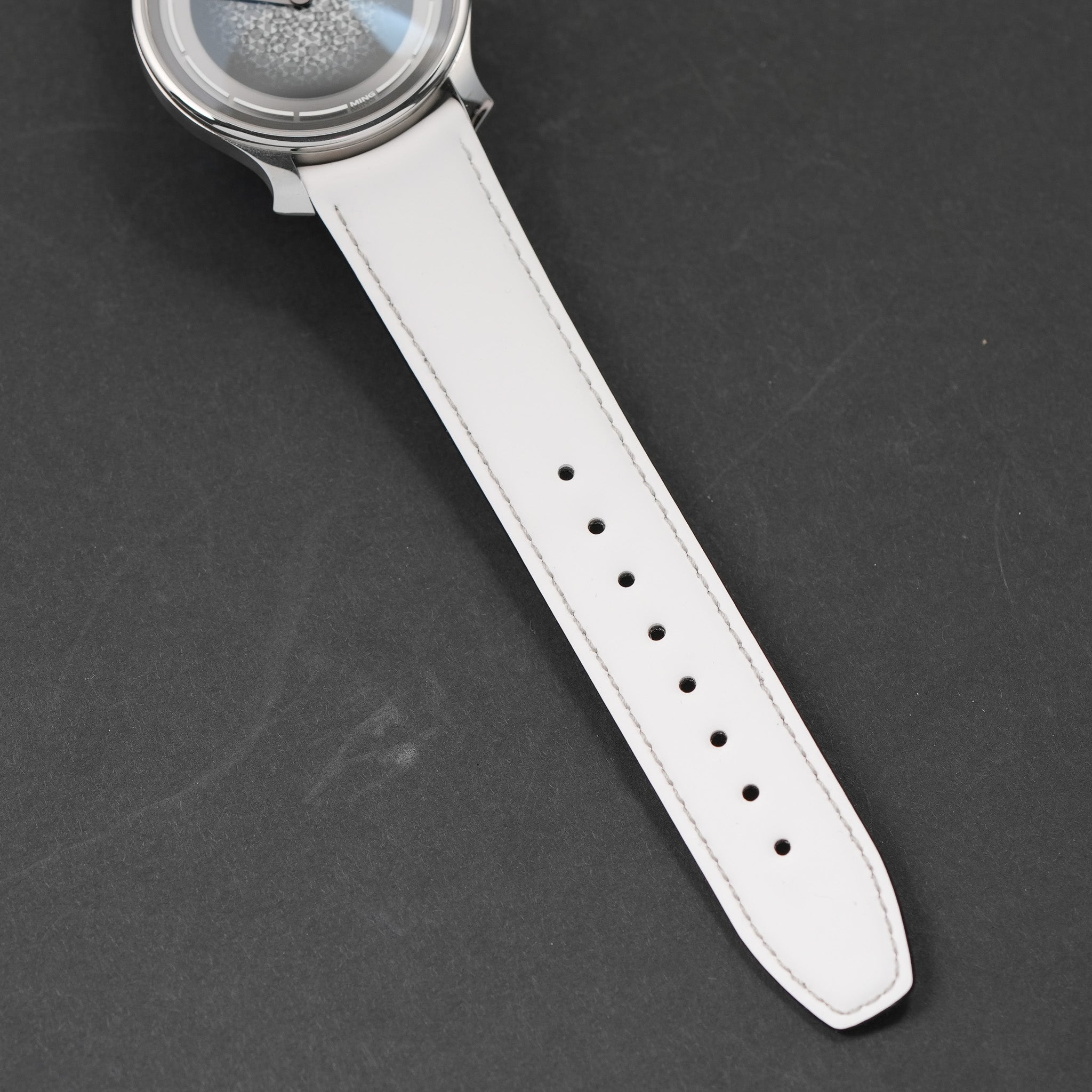 Preowned Ming 37.07 Mosaic Full Set strap bottom 2
