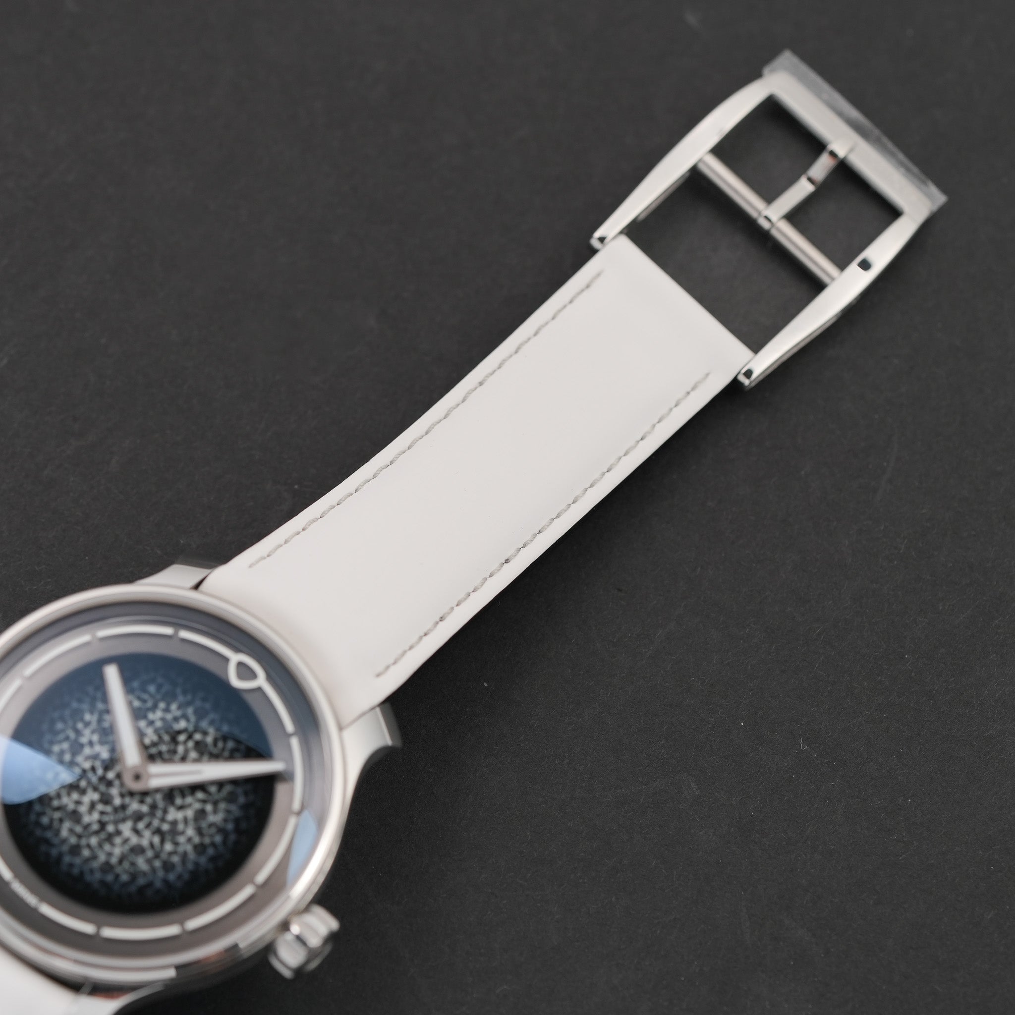 Preowned Ming 37.07 Mosaic Full Set strap top