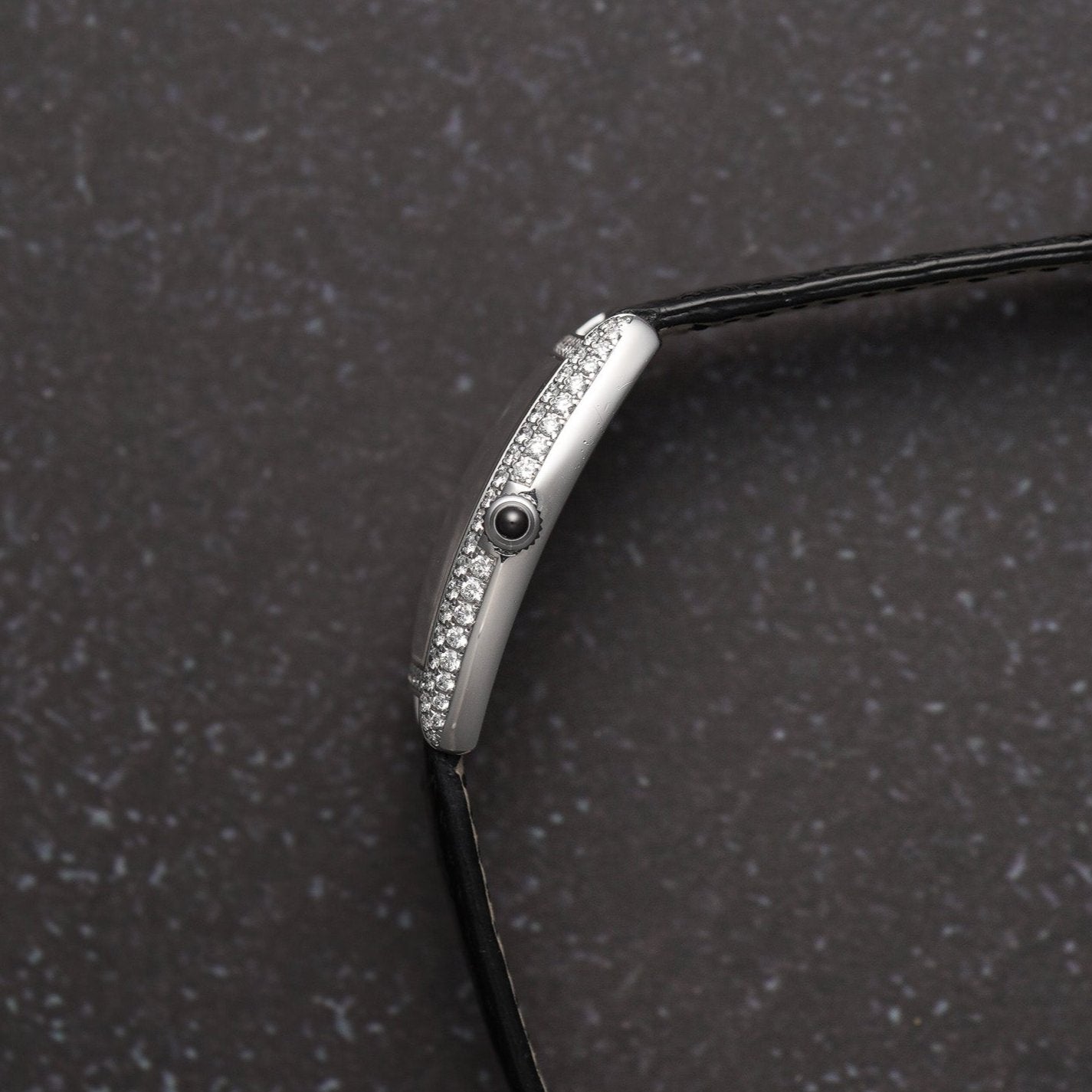 Franck Muller 1752QZV-RDCDWGW Cintree Curvex White Gold Quartz Diamond Watch crown