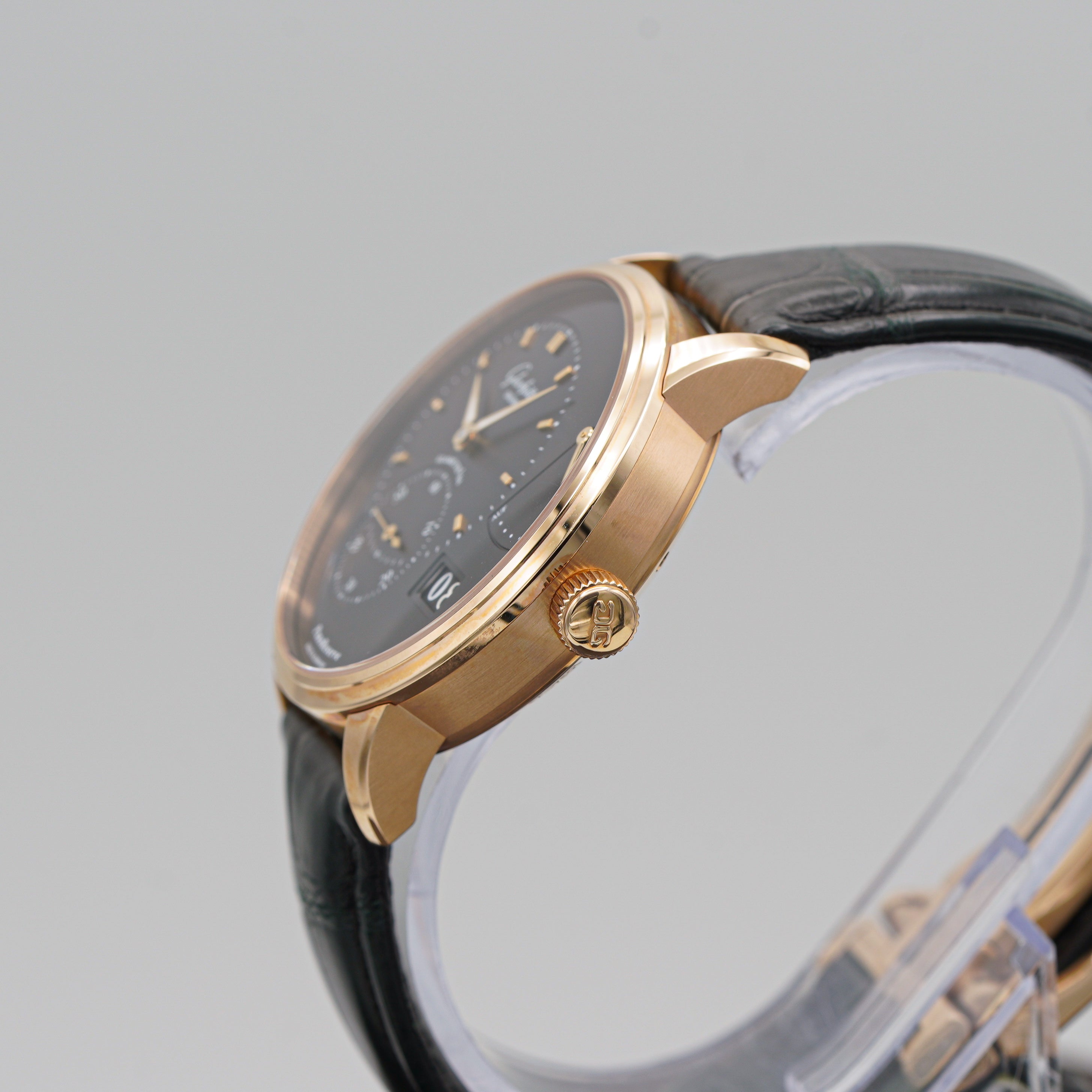 Glashütte Original PanoReserve Manual Wind Black Dial 1-65-01-29-15-30 crown side