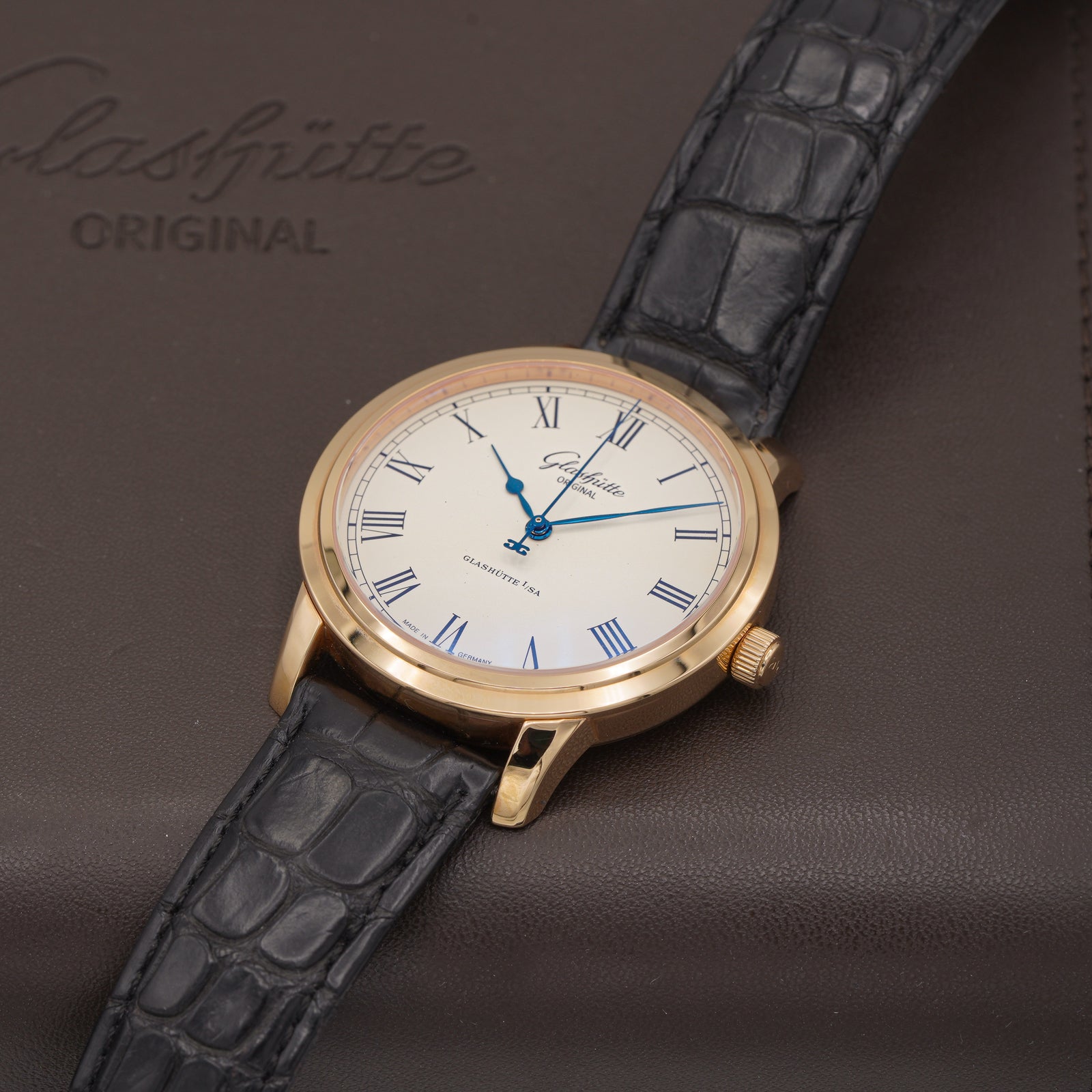 SALE Glashütte Original 1-39-59-01-05-04 Senator Automatic Rose