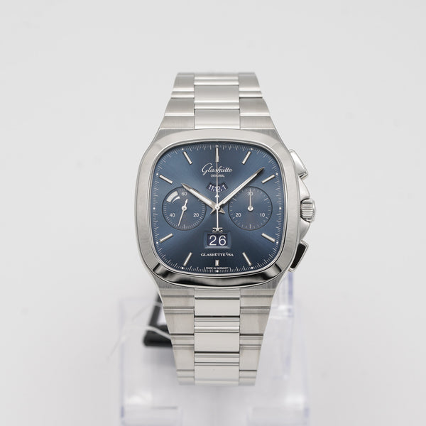 Glashutte Original Seventies Chronograph Blue 1-37-02-08-02-70 soldier shot