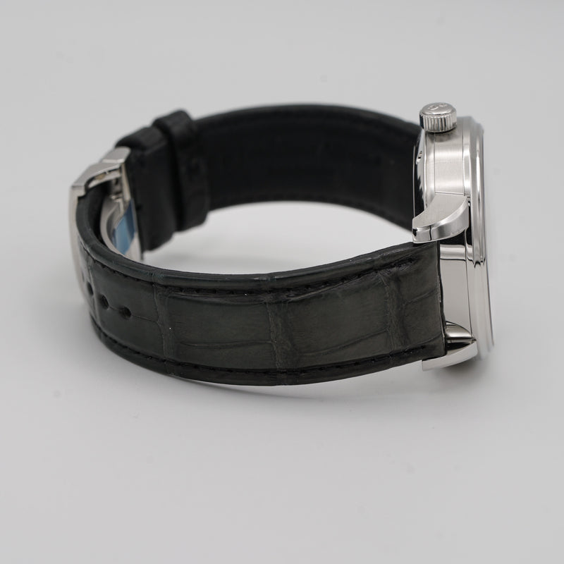 Glashütte Original Senator Excellence Panorama Date 1-36-03-01-02-30 strap 12 o'clock