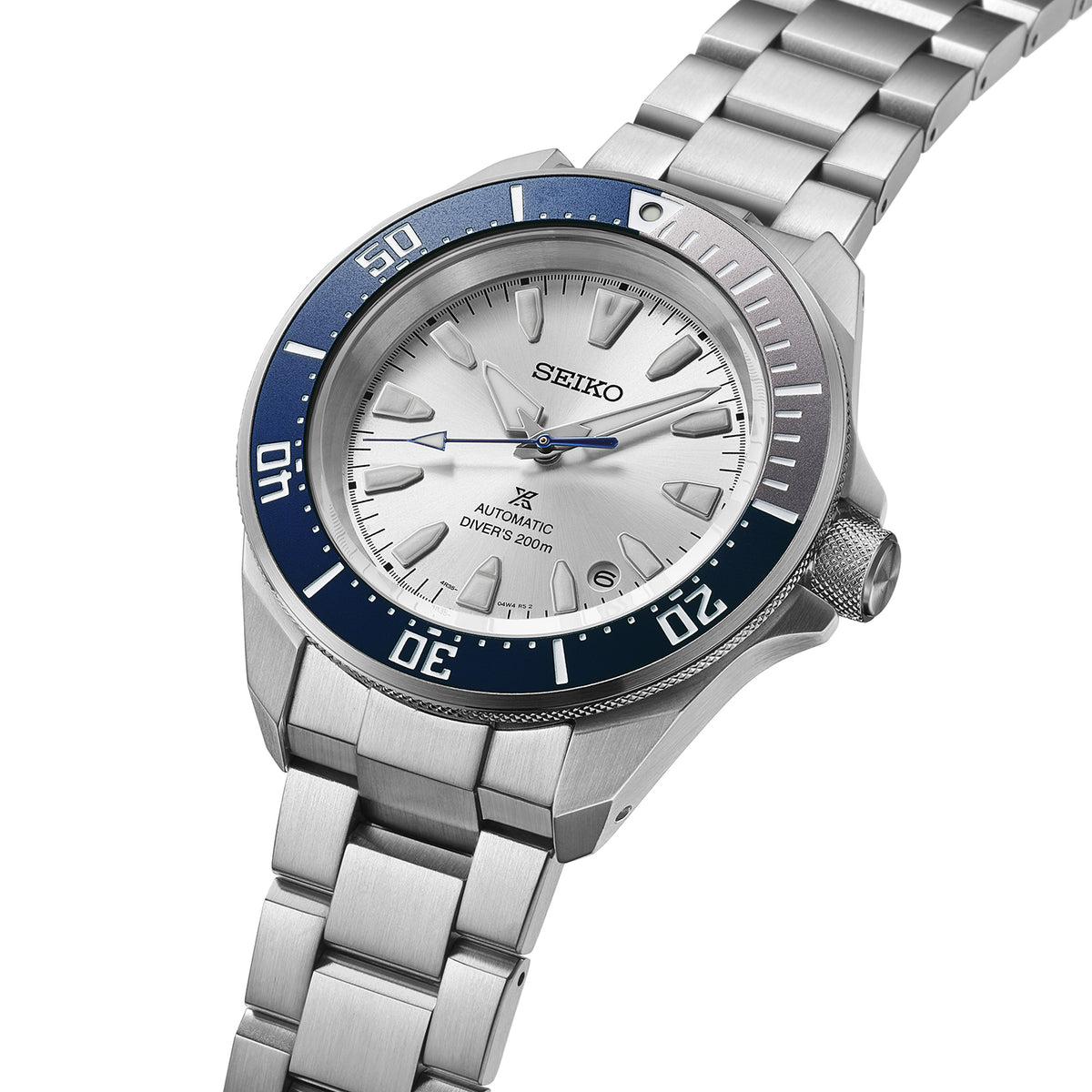Seiko 145th Anniversary Prospex Seiko Blue Limited Edition soldier shot 2