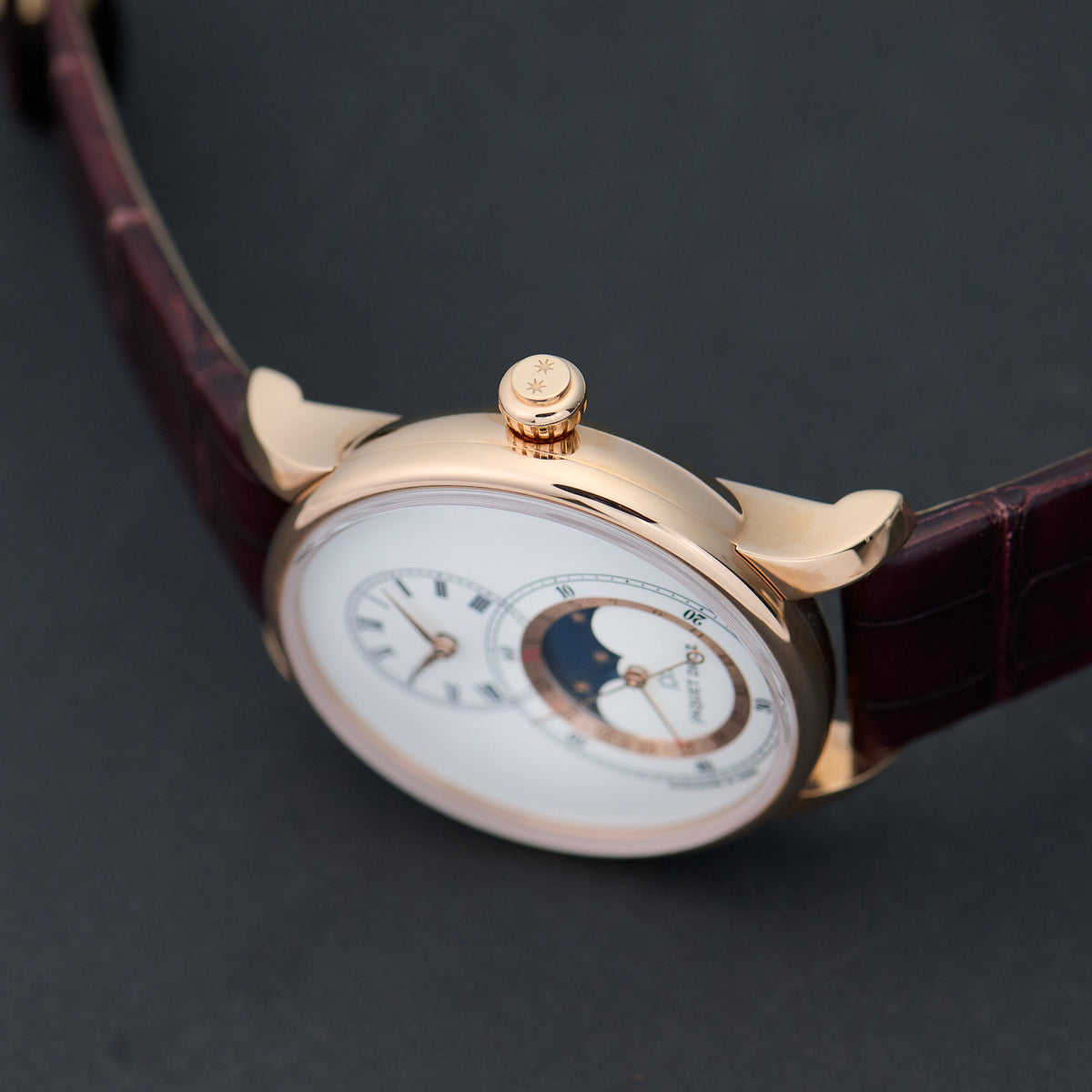 Jaquet Droz Grande Seconde Moon Ivory Enamel J007533200 crown