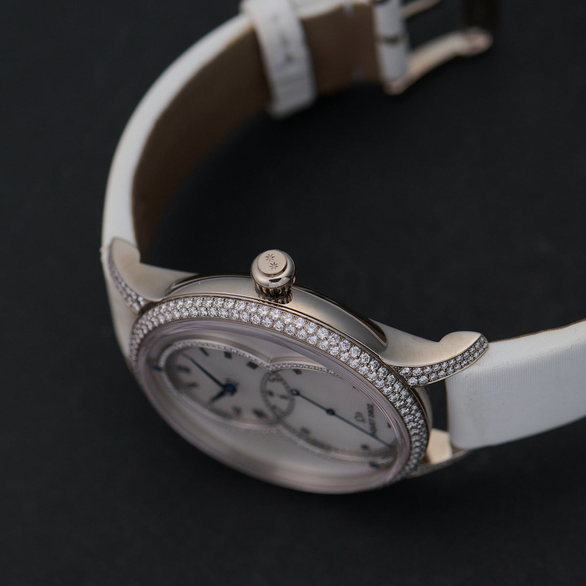 Jaquet Droz Grande Seconde Circled 39mm Limited Edition J014014272 crown