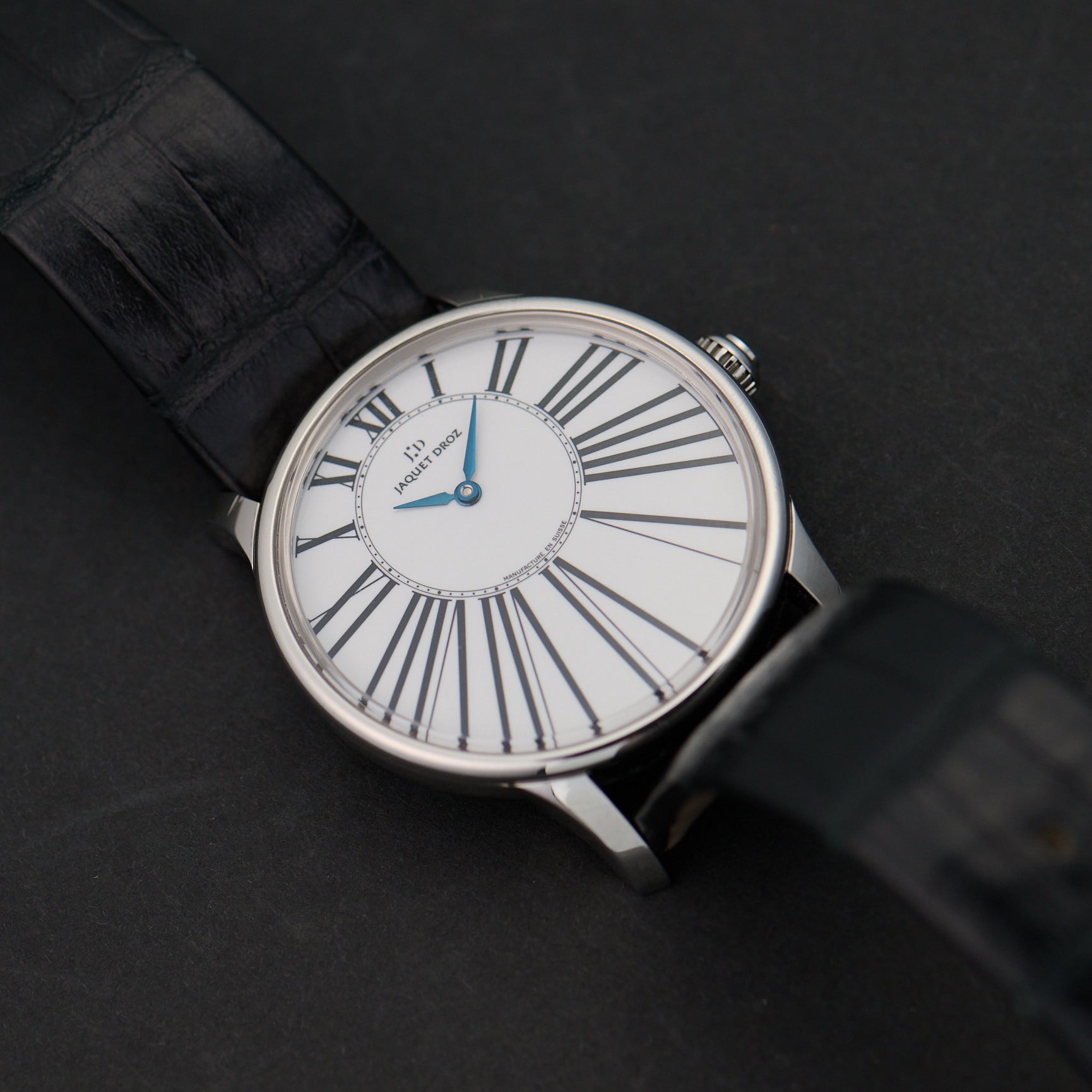 Jaquet Droz Petite Heure Minute Limited Edition J005020202 dial 2