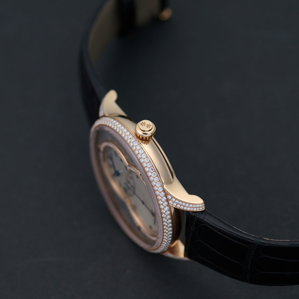 Jaquet Droz Grande Seconde Circled 43mm Limited Edition crown