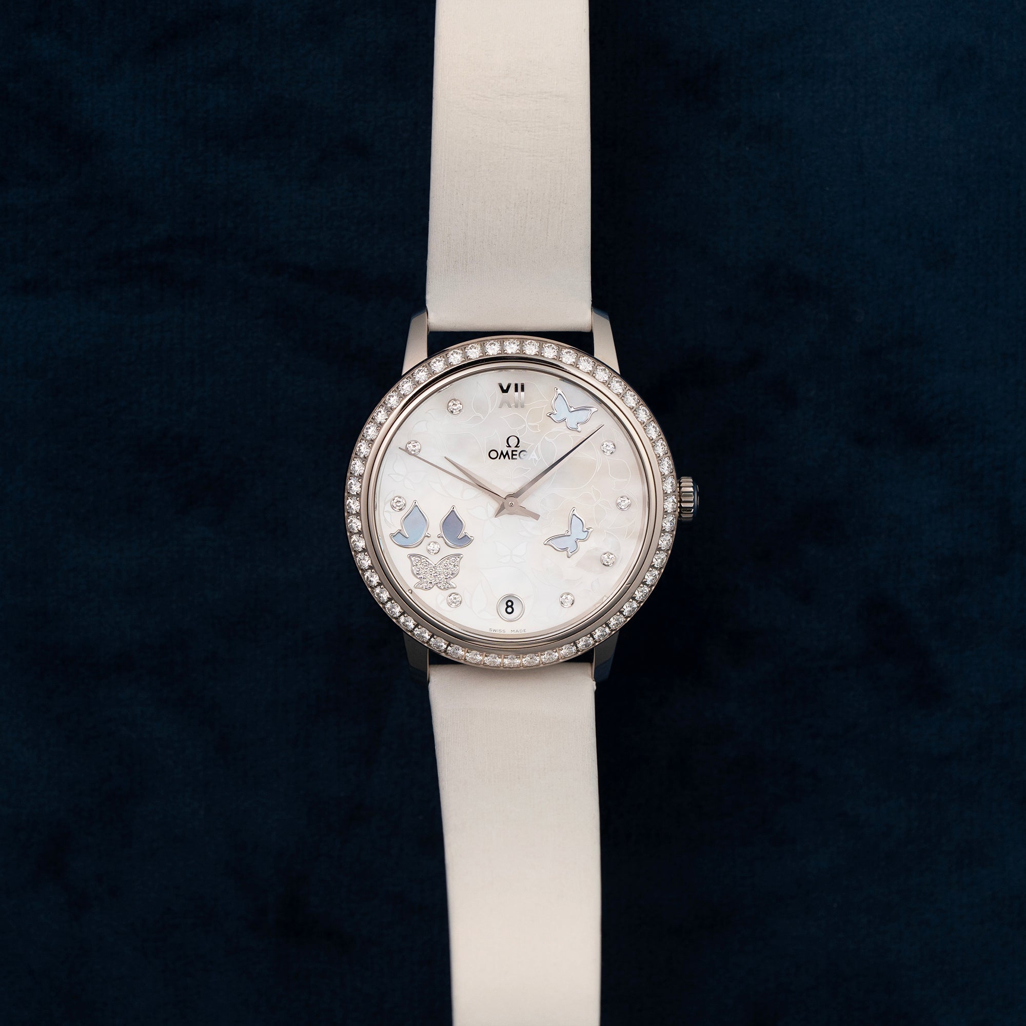Omega DeVille Prestige Mother of Pearl Butterfly Dial Diamonds 42457332055001 dial