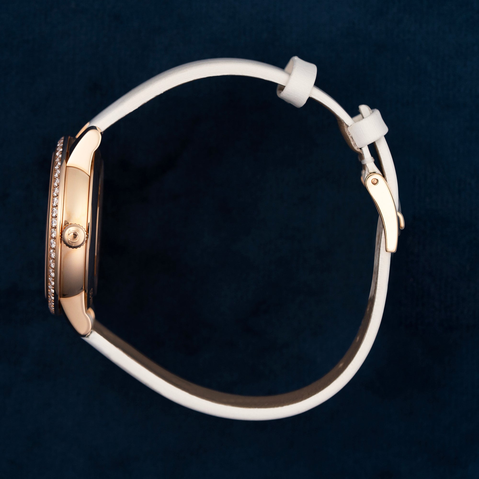 Omega DeVille Prestige Rose Gold Mother of Pearl Butterfly Dial with Diamonds 42457332055002 crown