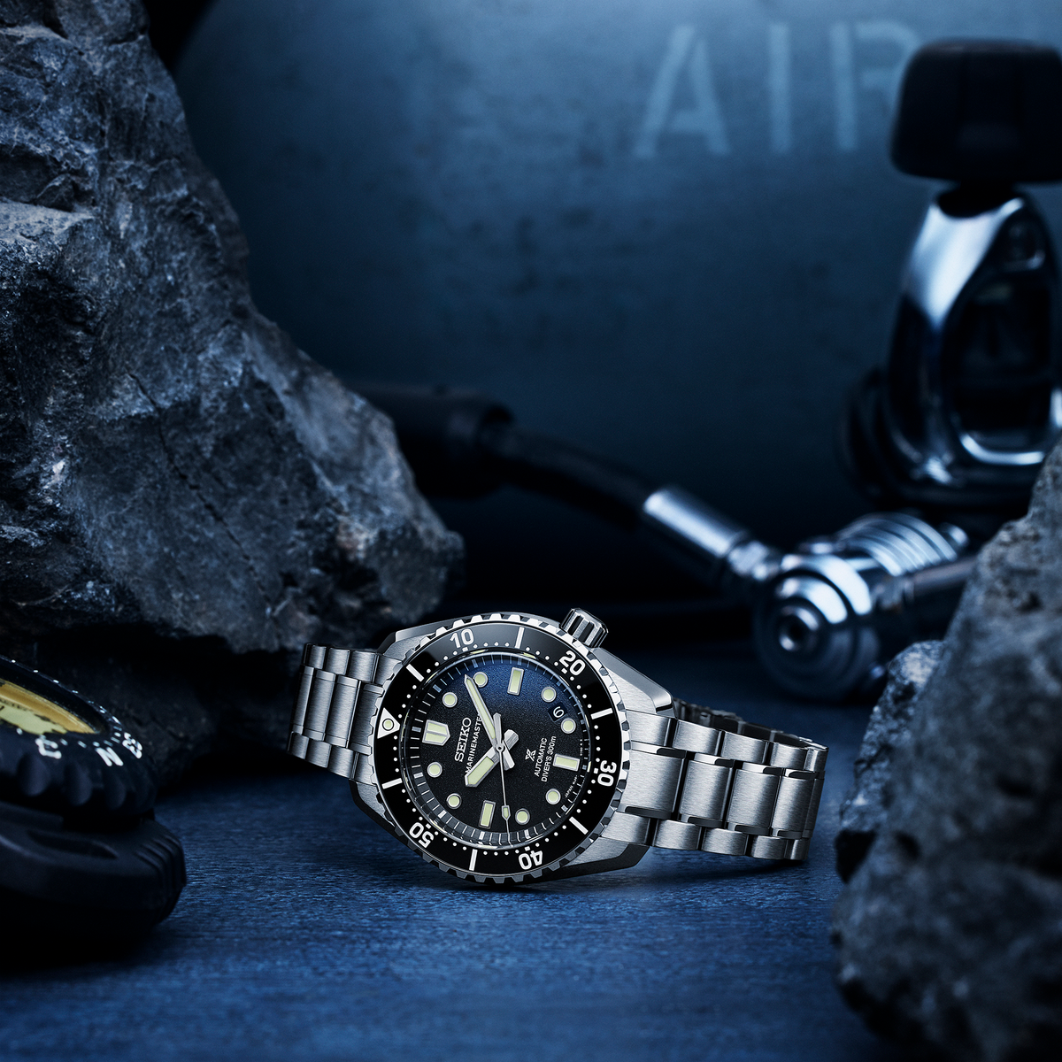 Seiko Prospex Marinemaster 1968 Heritage Diver Black 42mm SLA079 product shot