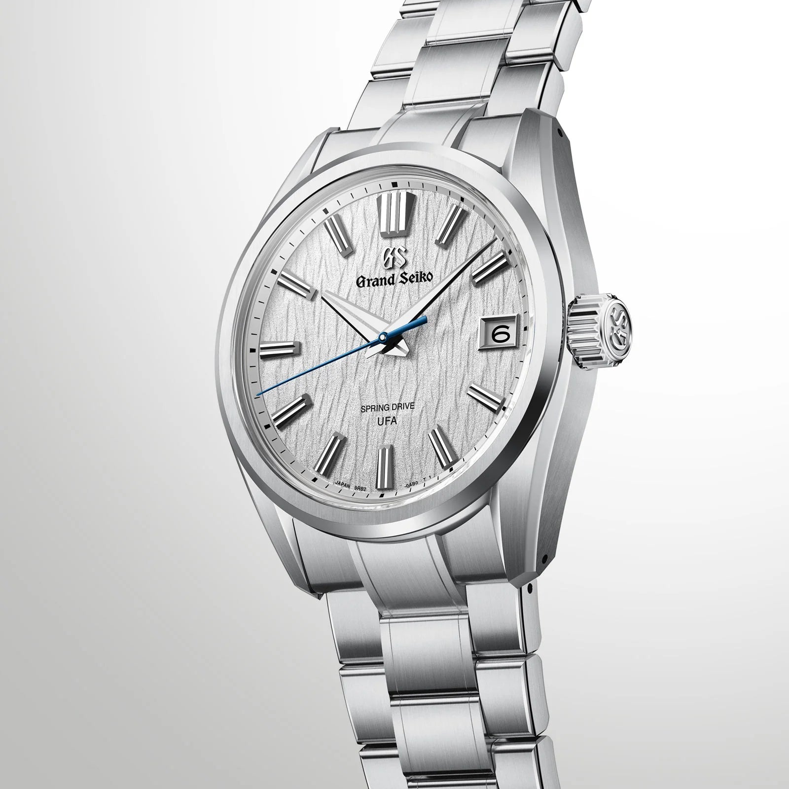 Front Dial View of Grand Seiko Evolution 9 Collection Spring Drive U.F.A. 'White Birch' SLGB009