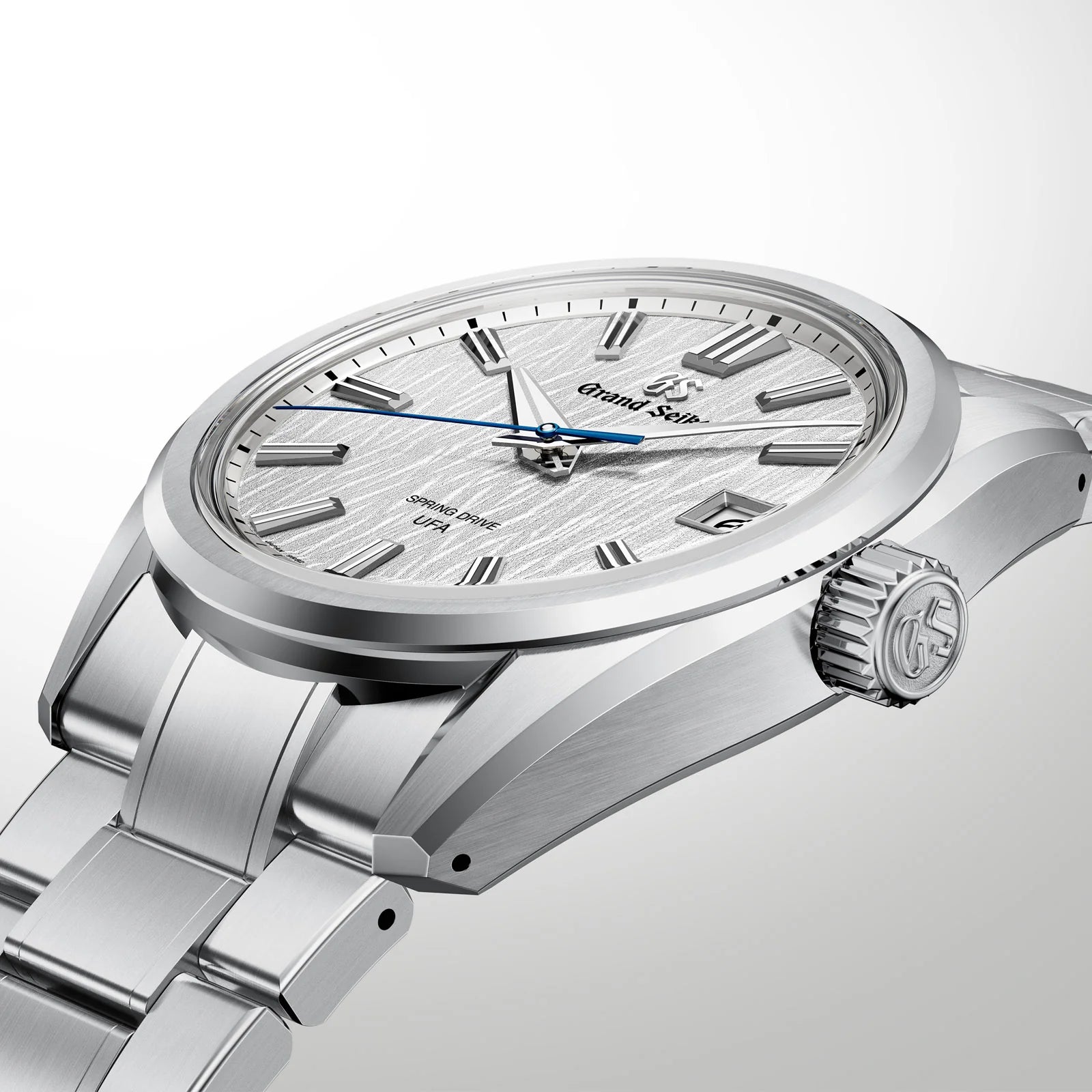 Close Side View of Grand Seiko Evolution 9 Collection Spring Drive U.F.A. 'White Birch' SLGB009