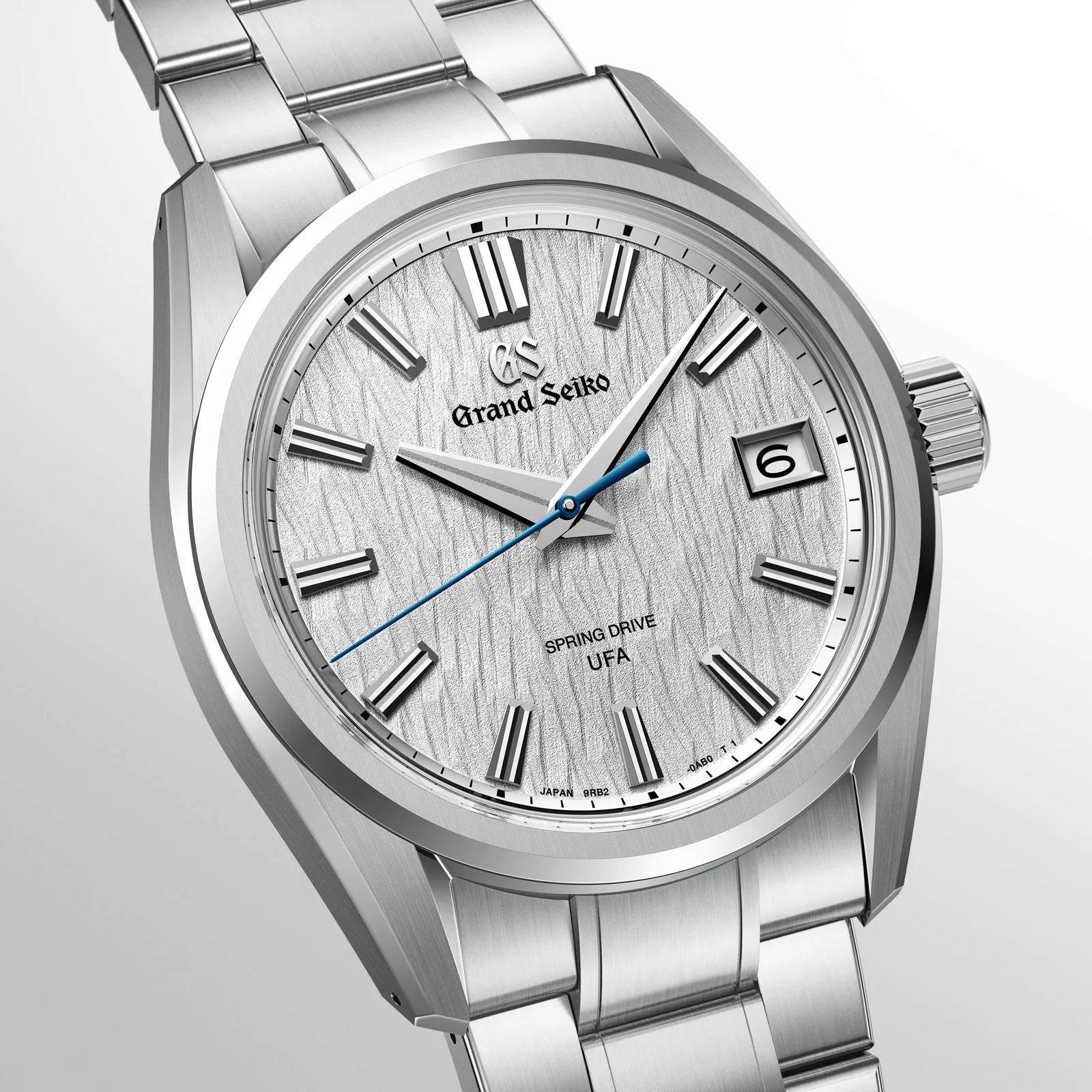 Close Up View of Grand Seiko Evolution 9 Collection Spring Drive U.F.A. 'White Birch' SLGB009