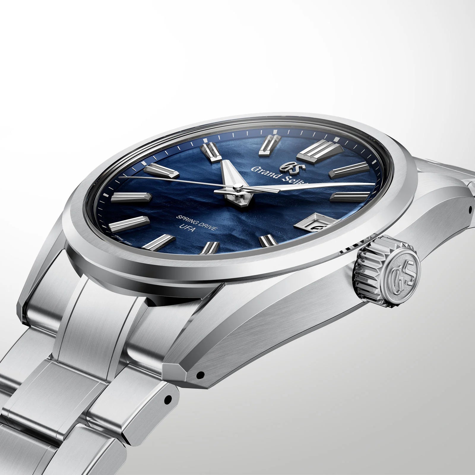 Close View of Grand Seiko Evolution 9 Collection Spring Drive U.F.A. 'Lake Suwa' 37mm SLGB013