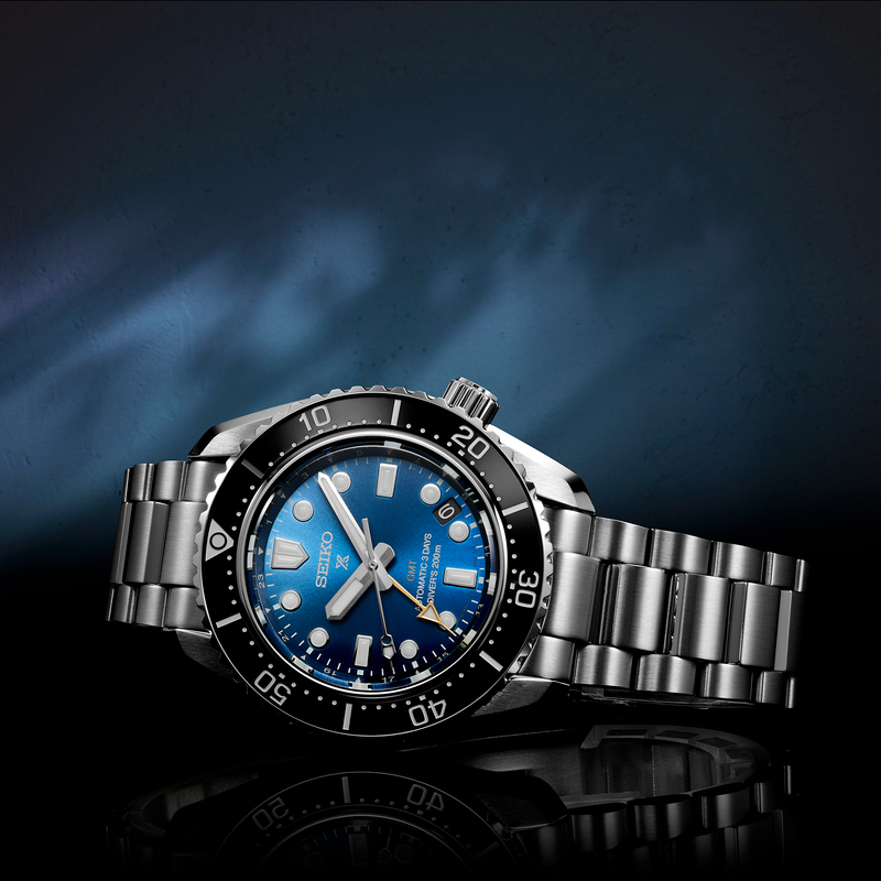 Seiko Prospex Diver GMT USA Limited Edition SPB477 2025 side lay