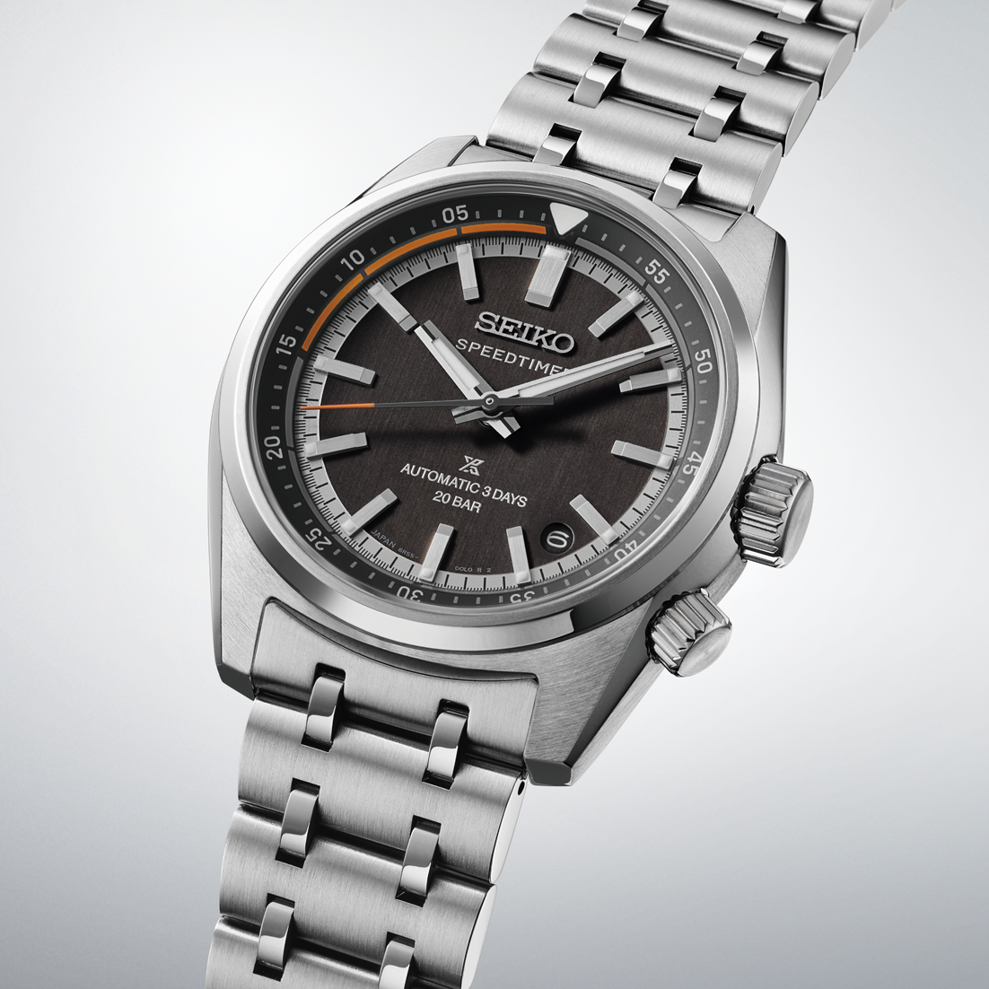 Seiko Prospex Speedtimer Automatic 3 Day SPB515 soldier shot 3