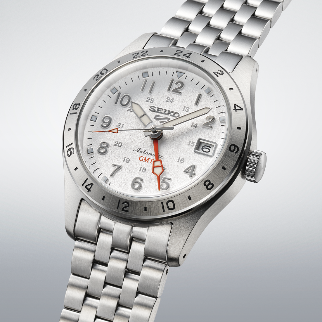 Three-quarter view white dial watch