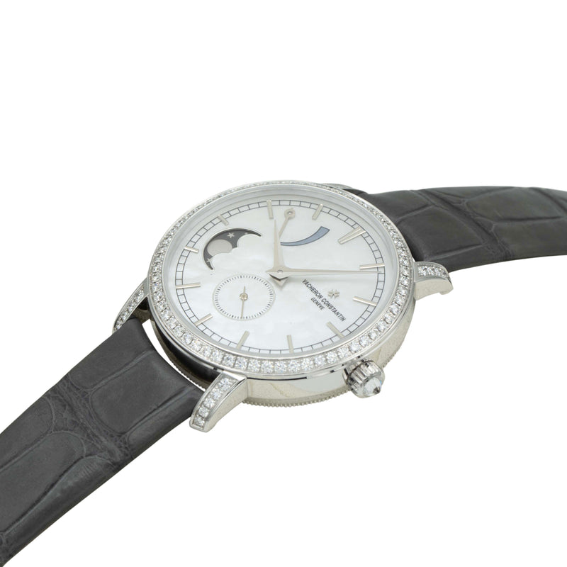 Vacheron Constantin 83570-000G-9916 | Traditionnelle Moon Phase and Power Reserve Watch dial 2