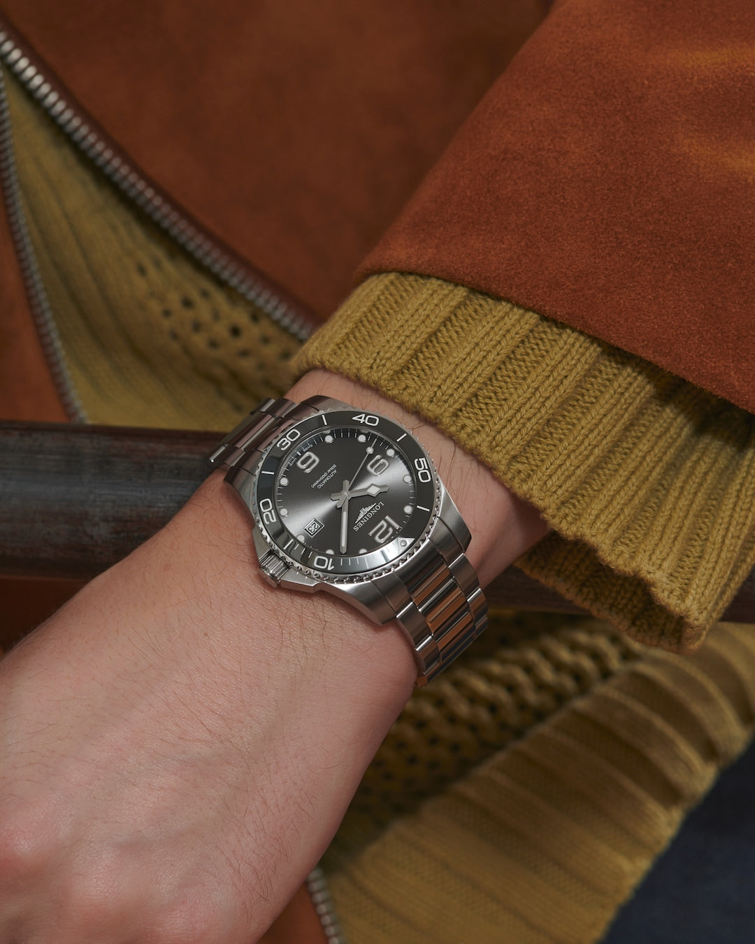 Longines Conquest HydroConquest Sunray Grey 41mm L37814766 model wrist shot 2