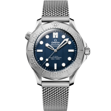 Omega Seamaster Diver 300M James Bond Edition Automatic Watch dial 