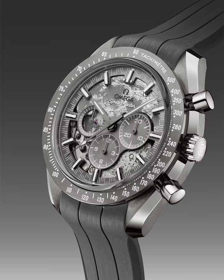 Front Side View of Omega Speedmaster Dark Side of the Moon Gray 44.25mm 31092445006002