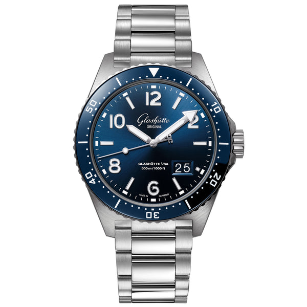 Spezialist SeaQ Panorama Date Blue Dial