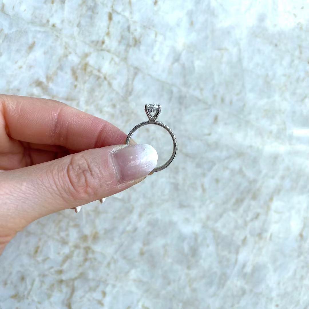 Oval Diamond Engagement Ring