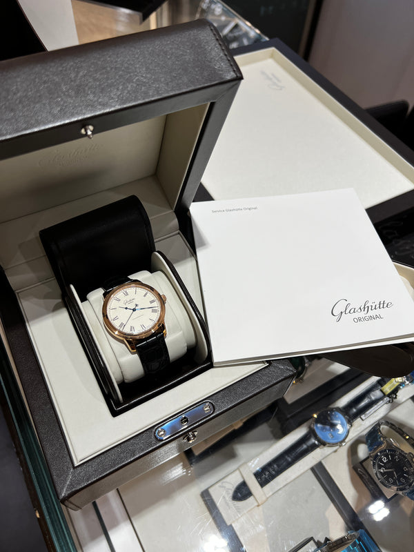 Glashütte Original Senator Automatic Rose Gold 1-39-59-01-05-04